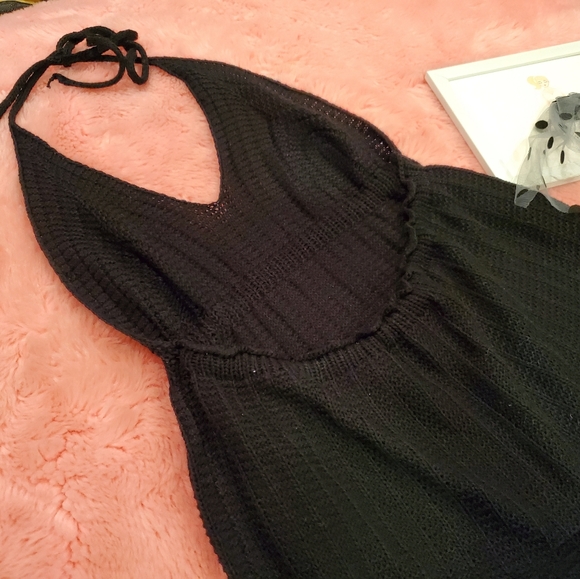 Knit halter top - Picture 9 of 10